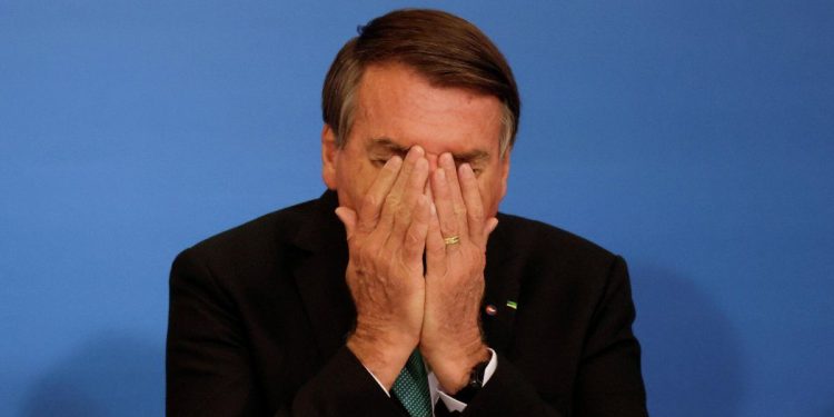 Brasil: el Tribunal Supremo rechazó recursos de Jair Bolsonaro y avanza causa en su contra