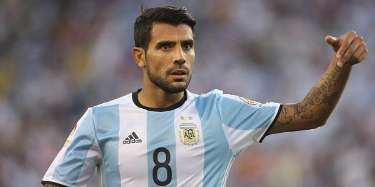 Brilló en el fútbol local y en Europa, fue subcampeón con la Selección argentina y se retiró para dedicarse a la representación