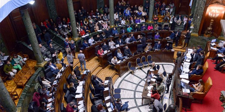 Cierre de listas en CABA: la dispersión pone en jaque la hegemonía del PRO