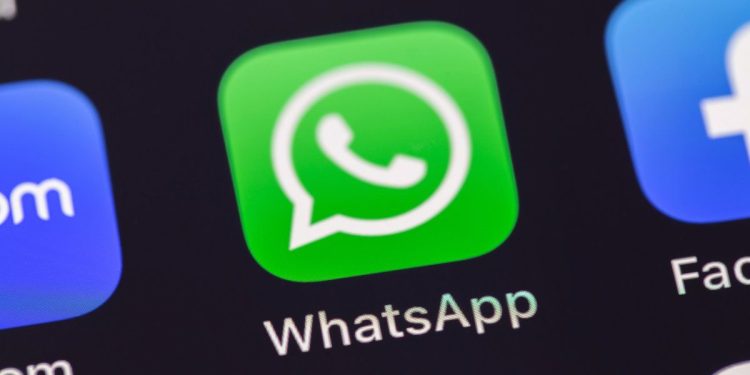 Debutan las tres tildes a WhatsApp: qué significan y cómo activarlas