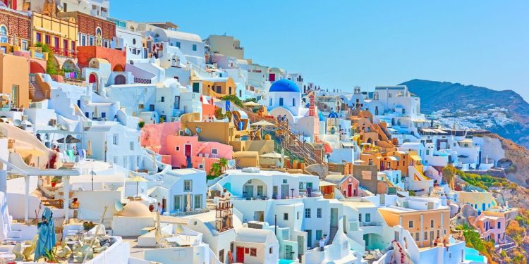 Este es el mejor pueblo de Grecia para irse de vacaciones en 2025, según la Inteligencia Artificial