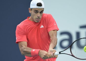 Francisco Cerúndolo no pudo cerrar una batalla emocionante y se despidió de Miami