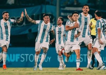 Histórico victoria a puro lujo de la Selección argentina a Brasil: el golazo de 35 pases y 97 segundos de posesión