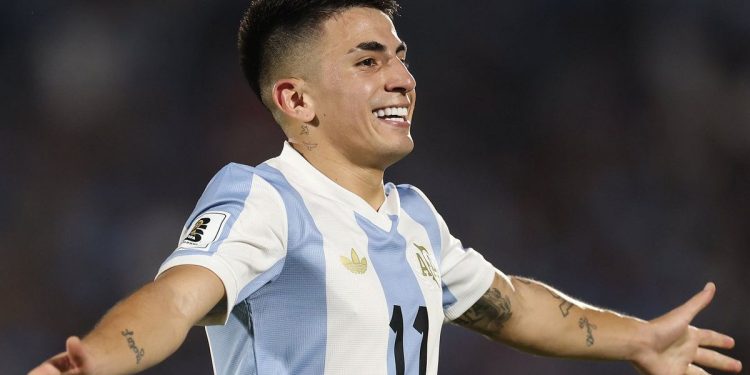 La noche de Thiago Almada: un golazo histórico para que la Selección ya se sienta en el Mundial