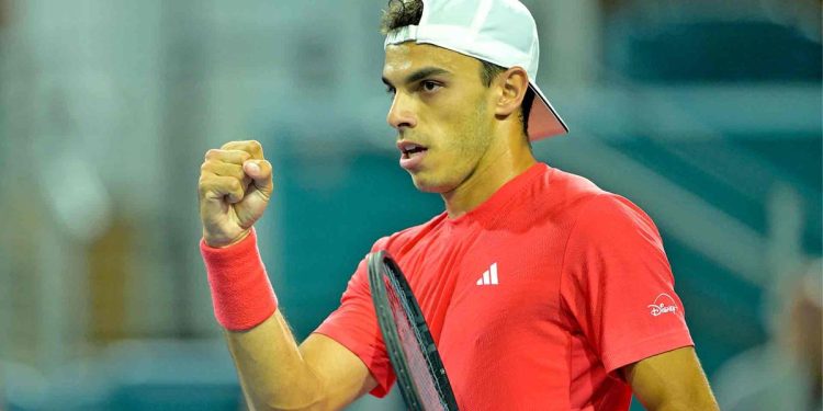 Masters 1000 de Miami: Cerúndolo borró a un favorito y vuelve a los cuartos de final