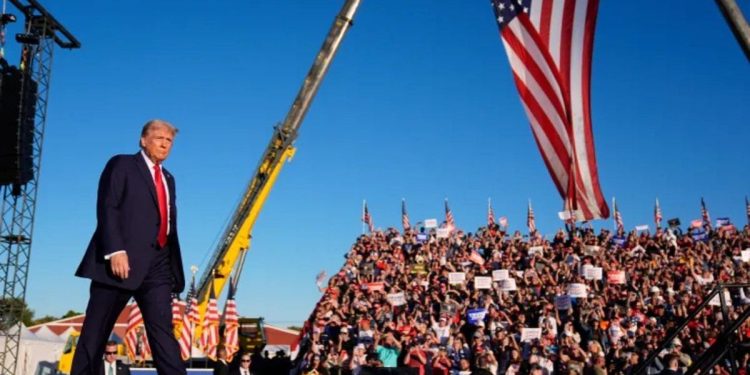 Pese a la barrera constitucional, Donald Trump aseguró que se postularía para un tercer mandato en EEUU