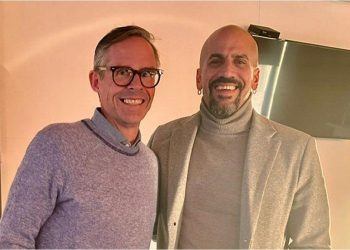 Reapareció Gillett y respira Estudiantes: ingresaron los primeros millones del acuerdo