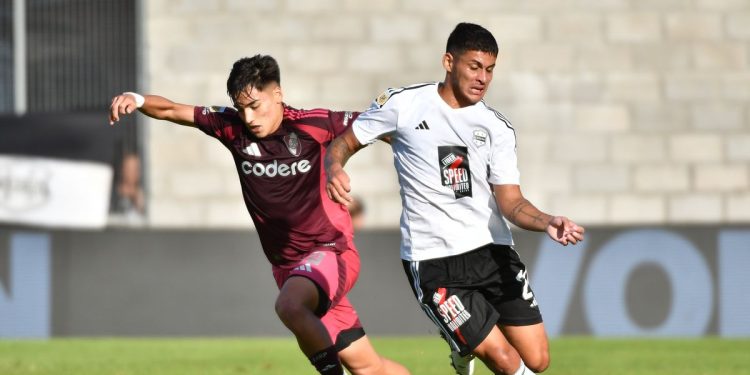 River volvió a mostrar una imagen desconcertante y no pasó del empate con Riestra