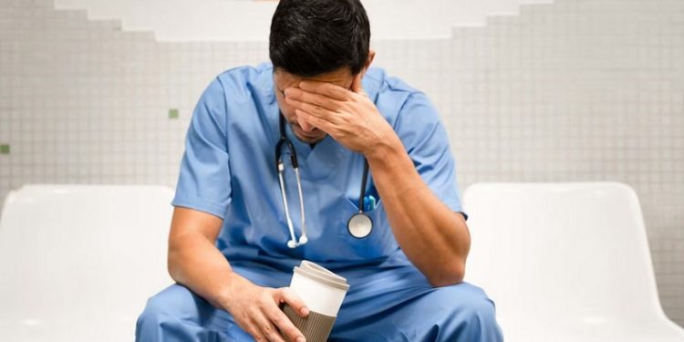 Salud mental en el mundo laboral: una alarma que ya no puede ignorarse