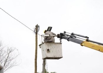 Continúan los trabajos de mejora en la iluminación pública