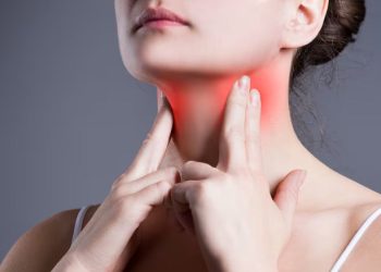 Mujer y tiroides: la glándula que rige el bienestar en cada etapa de la vida