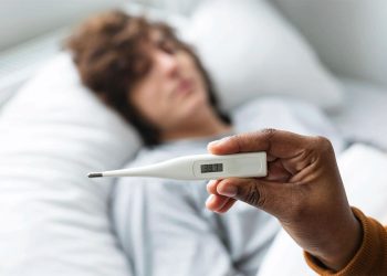 Alerta por brote de fiebre tifoidea: hacía 21 años que no ocurría en el país