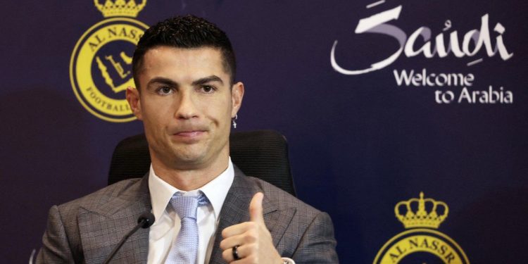 Cristiano Ronaldo busca comprar un club histórico en España