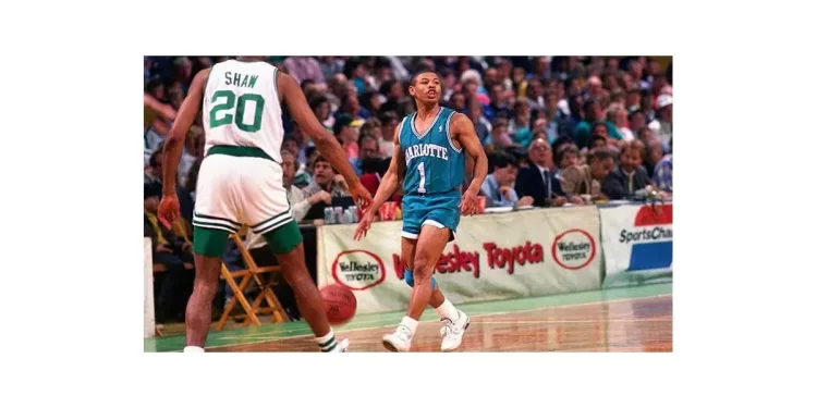 El hombre que vivió en la pobreza y con 1.59 de altura se ganó la vida en el básquet: la historia de Muggsy Bogues, el jugador más bajo de la historia de la NBA