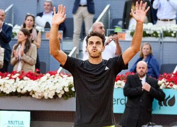 Francisco Cerúndolo, brillante en Madrid: otra victoria sobre Zverev y regreso a cuartos