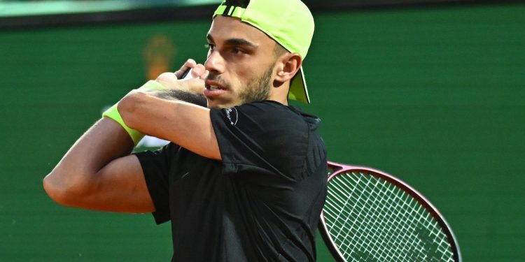 Francisco Cerúndolo superó sin sobresaltos la primera ronda de Montecarlo y se prepara para enfrentar a Alcaraz