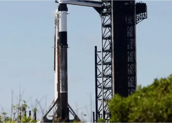 La empresa de Elon Musk SpaceX lanzó con éxito el cohete Fram2