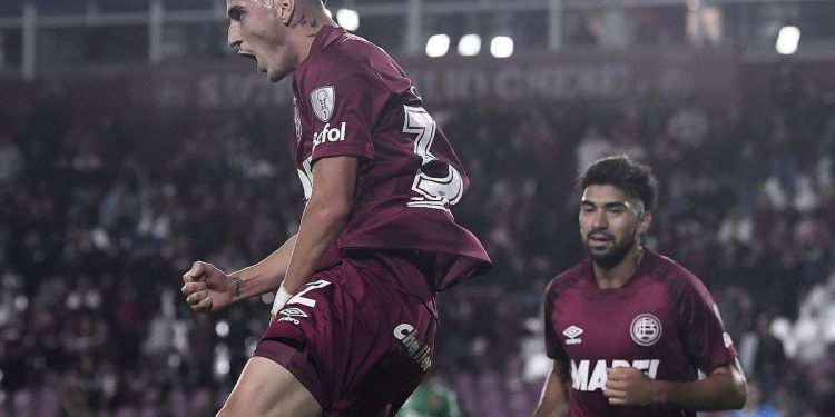 Lanús no falló sus chances y se acomodó en la Copa Sudamericana