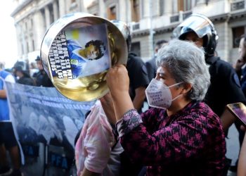 Los jubilados volverán a marchar este miércoles frente al Congreso