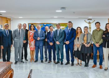 Lula da Silva recibió en el Planalto a jueces argentinos y juntos destacaron el legado de Francisco