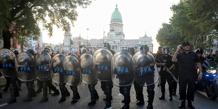 Magistrados porteños rechazaron la denuncia del Gobierno contra el juez Gallardo y defendieron la “independencia judicial”