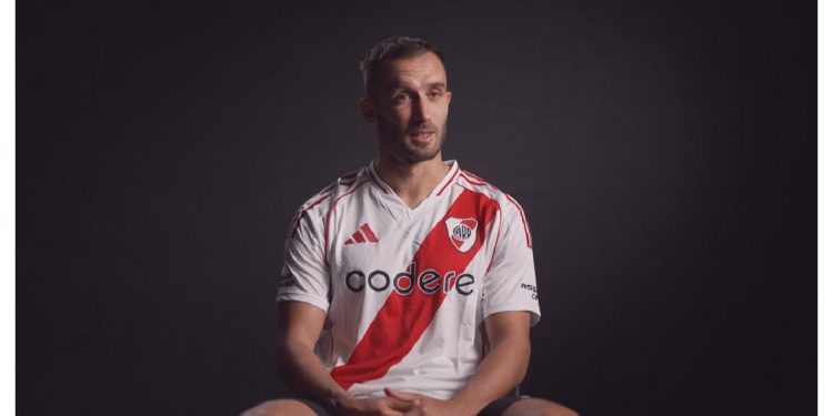 Pezzella palpitó el Mundial de Clubes de River: “El objetivo con esta camiseta es apuntar a lo más alto”