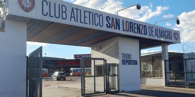 Por el escándalo en San Lorenzo, echaron a un funcionario de la jefatura de Gabinete