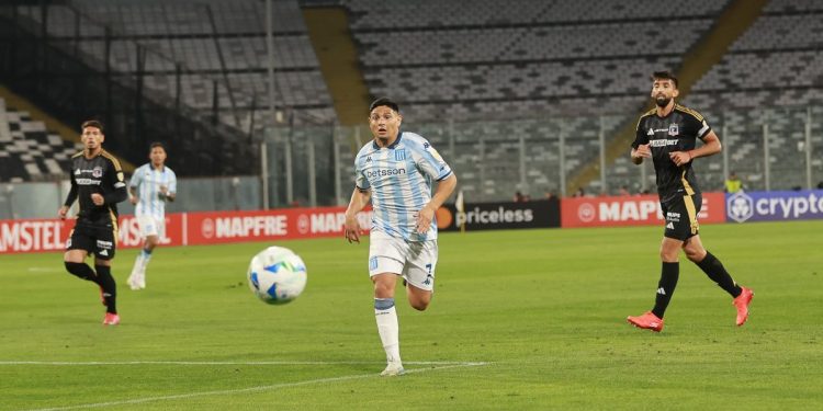 Racing consiguió un punto en el final y es líder en la Copa Libertadores