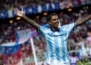 Racing fue una máquina en Brasil y arrancó la Libertadores a puro fútbol