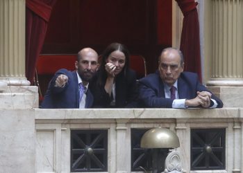 Renunció el secretario Legal y Técnico Herrera Bravo y asume una funcionaria del riñón de Santiago Caputo