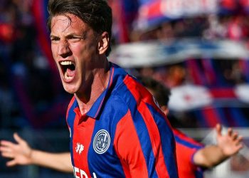 San Lorenzo dejó atrás el mal momento y se metió en octavos del Torneo Apertura