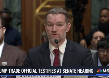 Un funcionario de EEUU aseguró que Argentina está entre los países que negocian bajas de aranceles