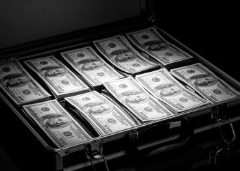 Javier Milei convocó a transformar a la Argentina en un territorio de lavado ¡VIVA LA LIBERTAD , CARAJO!!!