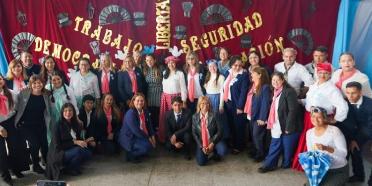 Magda Ayala: “Como pueblo argentino, debemos estar unidos y defender todo lo que hemos conquistado”