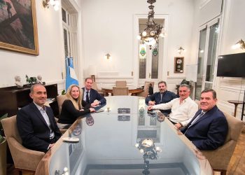 Acuerdo LLA-PRO: Ritondo y Santilli visitaron a Karina en Casa Rosada para seguir negociando las listas en Provincia