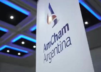 AmCham 2025: con la presencia de Javier Milei y Luis Caputo, comienza la cumbre de empresas de EEUU