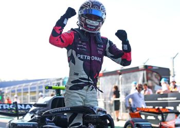 Antonelli voló para una jornada histórica en la Formula 1