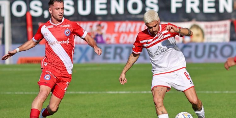 Clasificados y eliminados: Estudiantes pasó pese a la goleada y Defensa y Justicia se despidió