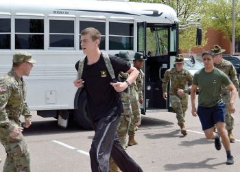 Cómo es el exigente test de aptitud física para ingresar al Ejército de EEUU