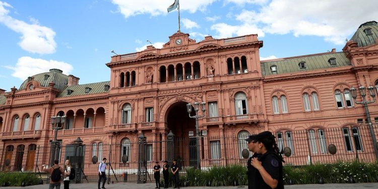 Con la salida de Franco Mogetta, el Gobierno de Javier Milei ya reemplazó a más de una docena de funcionarios de primera línea