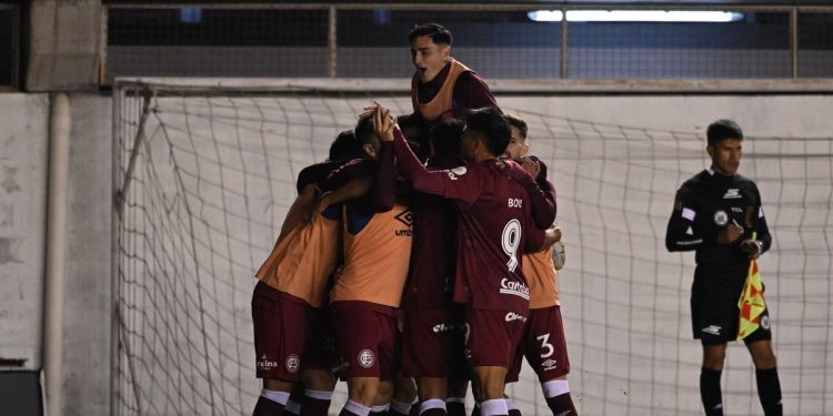 Copa Argentina: Lanús hizo todo bien, sacó a Vélez y avanza