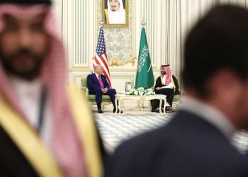 Donald Trump llegó a Arabia Saudita con el objetivo de impulsar acuerdos comerciales