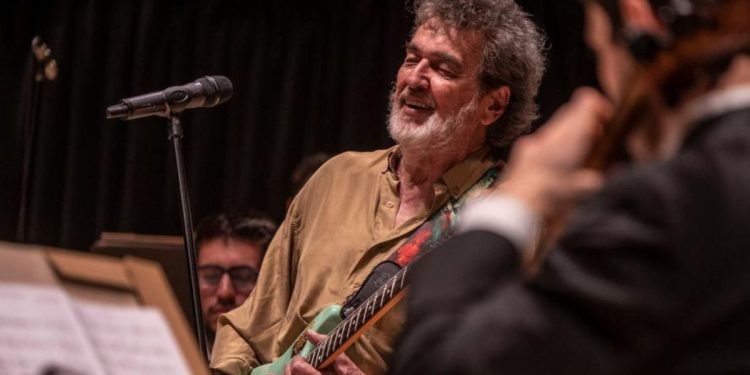 El desesperado pedido del guitarrista y fundador de Almendra, Edelmiro Molinari: “Yo y mi familia quedaremos en la calle”