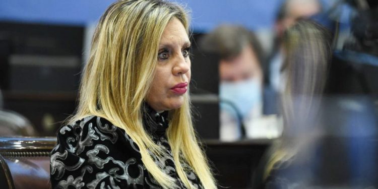 El Gobierno no cierra la discusión por los pliegos de la Corte y planea negociar el nombre de una mujer