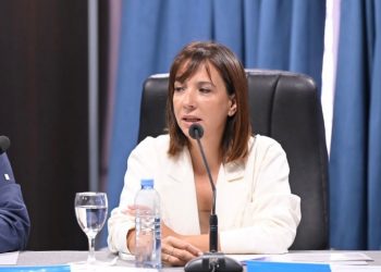 El gobierno va por los derechos de quienes trabajan