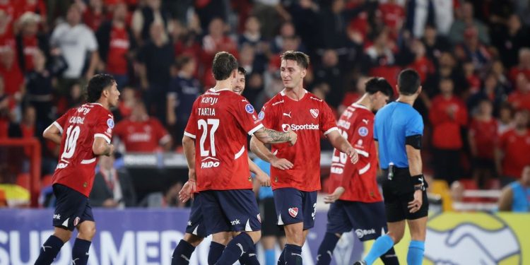 El historial entre Independiente y Huracán: partidos con mucho en juego y un ascenso marcado a fuego
