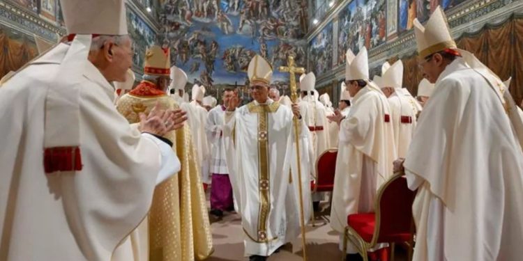 El papa León XIV se reunió con cardenales y reveló por qué eligió su nombre