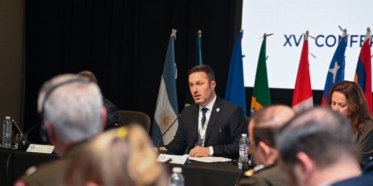 El PJ apuntó a la gestión de Luis Petri: “Un desgobierno de la Defensa Nacional”