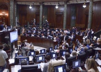 Elecciones 2025: cómo funciona el sistema que distribuirá las bancas en la Ciudad de Buenos Aires