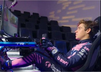 Franco Colapinto corrió el circuito de Mónaco en el simulador y casi choca